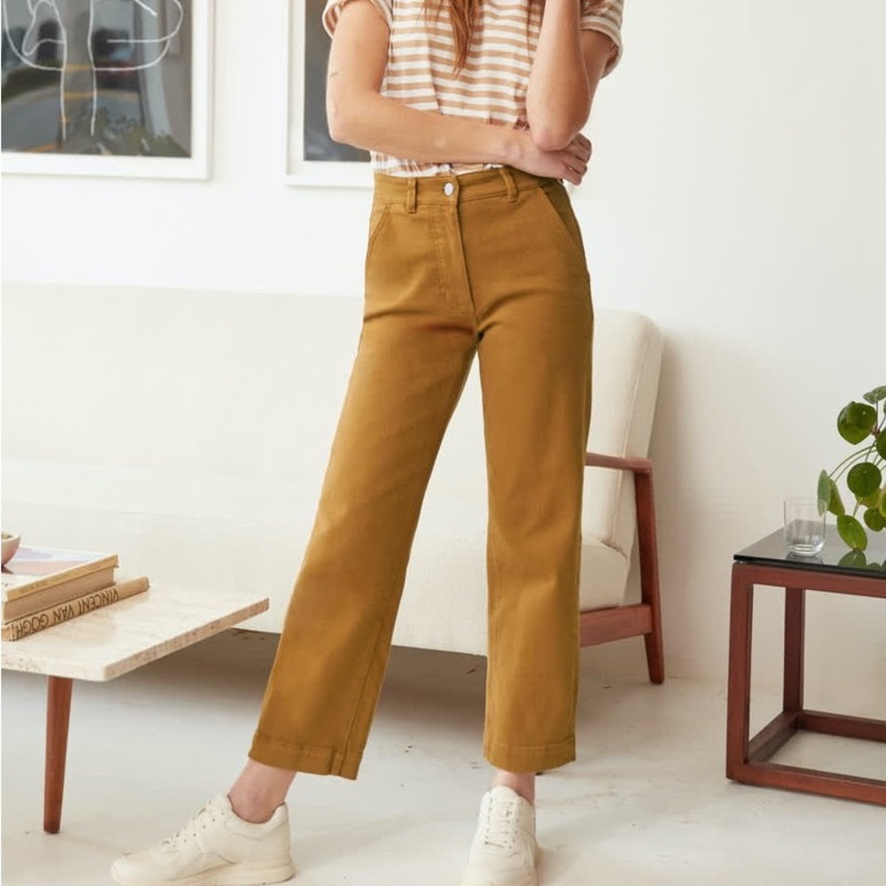 Everlane High-Rise Cropped Straight Short Jeans in Golden Brown Size 0